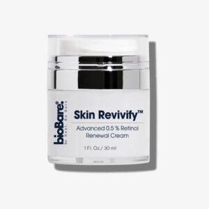 BioBare Advanced 0.5 Retinol Renewal Cream delivers all the benefits of 0.5% retinol in a hydrating and nourishing cream formulation.